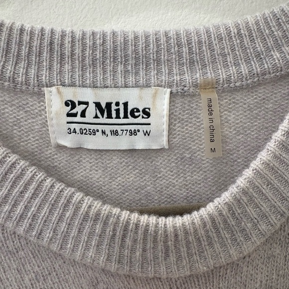 27 Miles Malibu Gray Sweater with Yellow Lightning Bolt - Picture 3 of 3